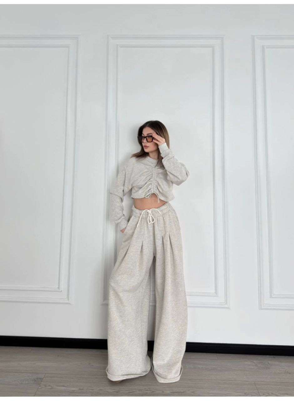 Uzun Kollu Önü İp Büzgülü  Crop Ve Pantolon İkili Takım - Gri