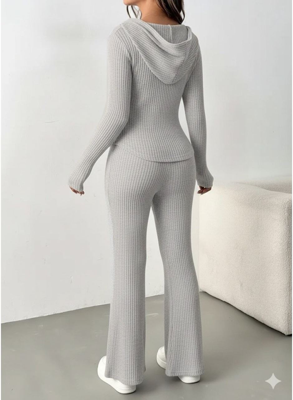 Kadın Uzun Kollu Kapşonlu önden Fermuarlı Kaşkorse Bluz Ve Pantolon Ikili Takım