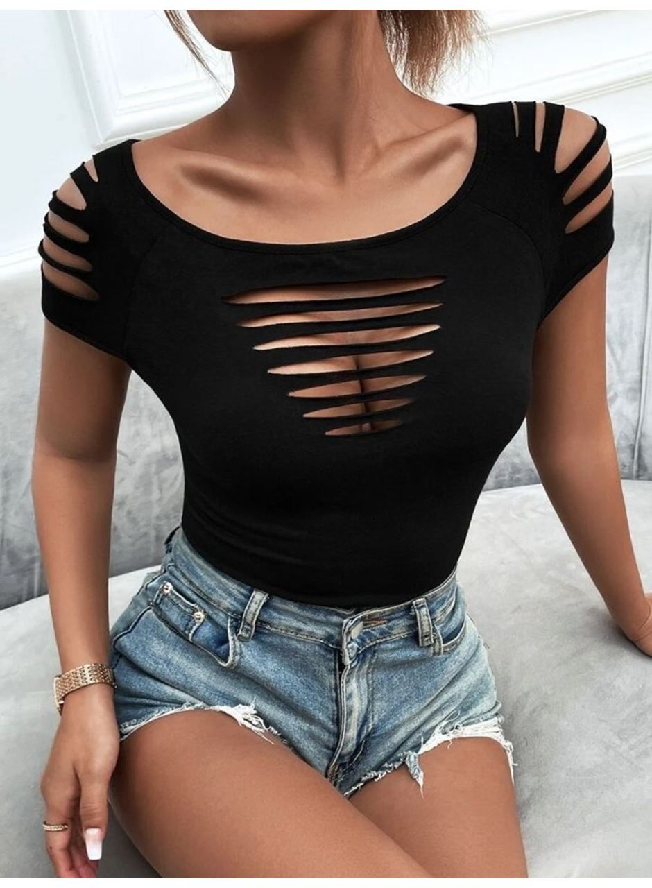 Kadın Kısa Kollu Omuz Ve Göğüs Lazer Kesik Detay Viskon Bluz