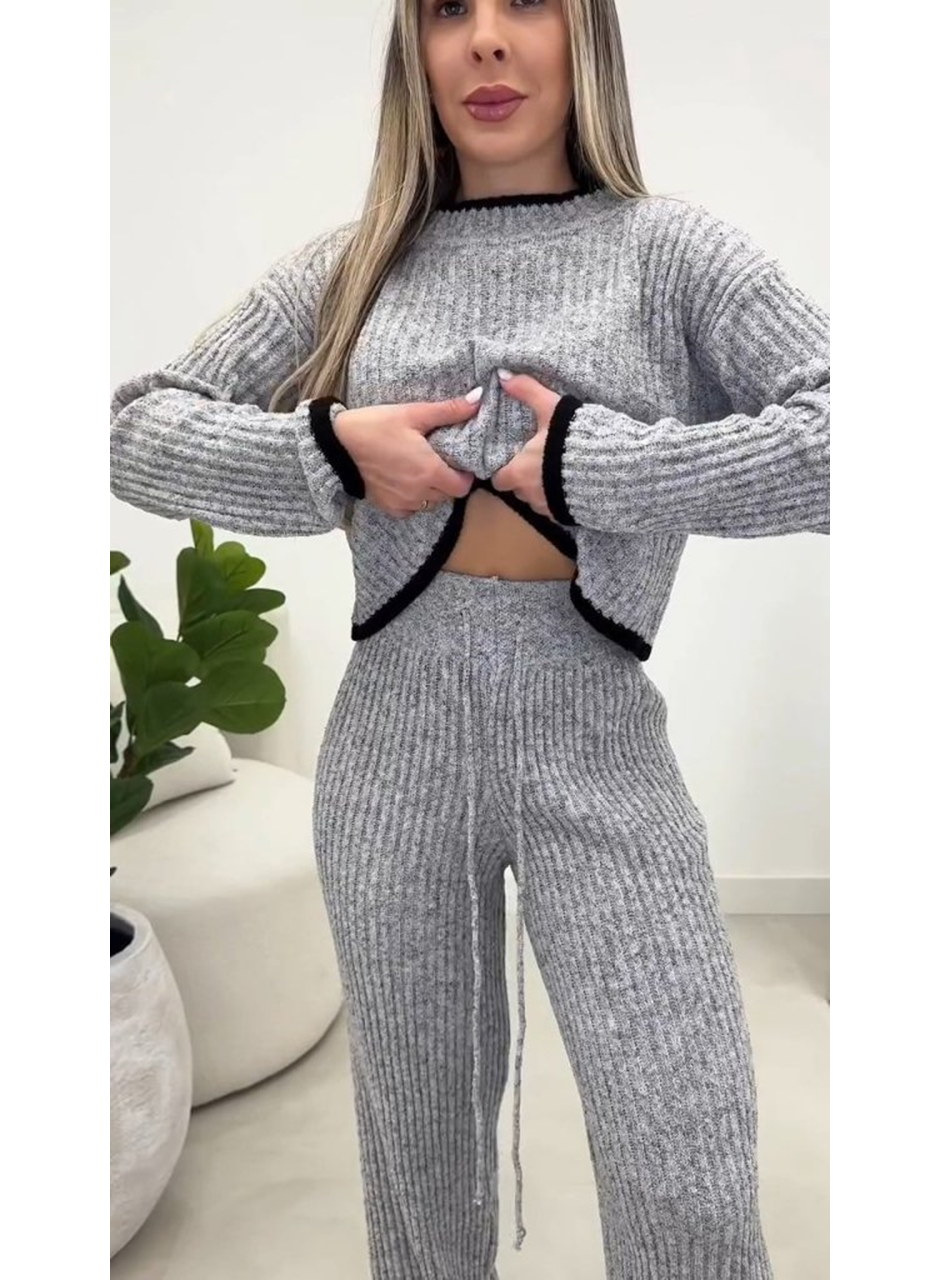 Kadın Uzun Kollu Bisiklet Yaka Kısa Trıko Bluz Ve Pantolon Ikili Takım