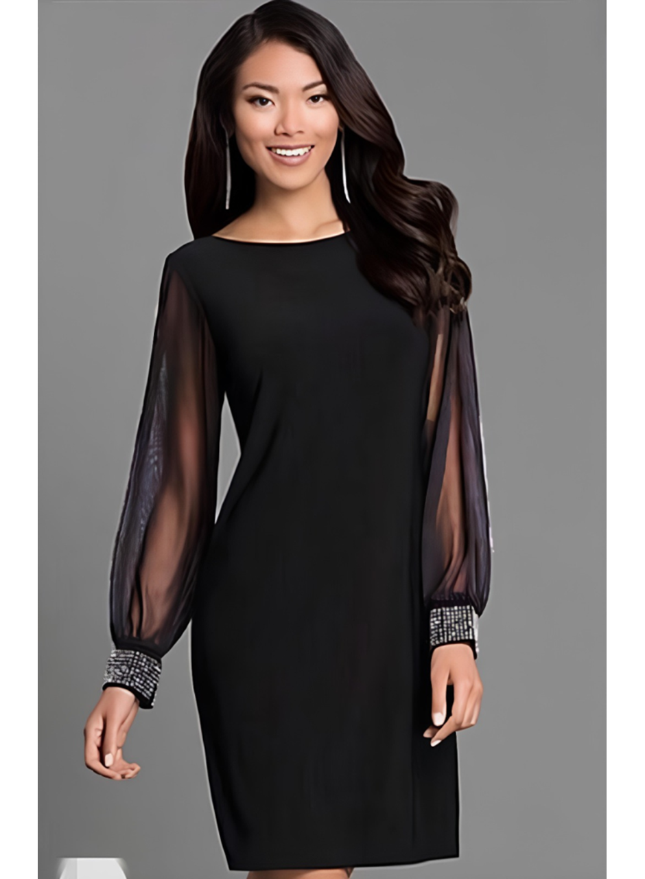 Kadın Uzun Kollu Yakası Yanlardan Hafif Açık Kollar Tül Ve Taş Detay Kısa Krep Elbise