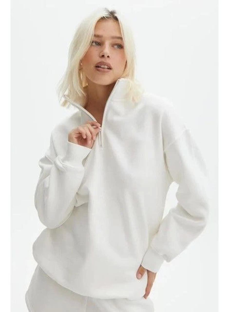 Unisex Uzun Kol Yarım Farmuarlı Yakalı Basic SweatShirt - Beyaz