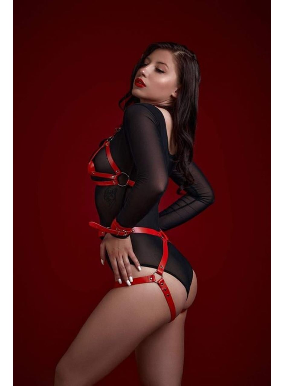 Fantezi Sütyen Külot Kelepçeli Kırmızı Harness Set
