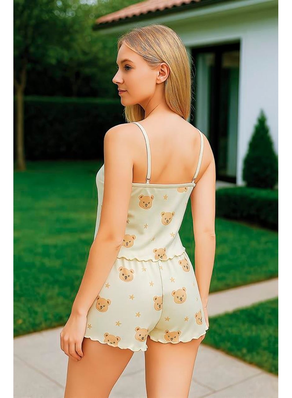 Pamuklu Ayıcık Desenli Yıldızlı Krem İnce Askılı Şortlu Pijama Takımı