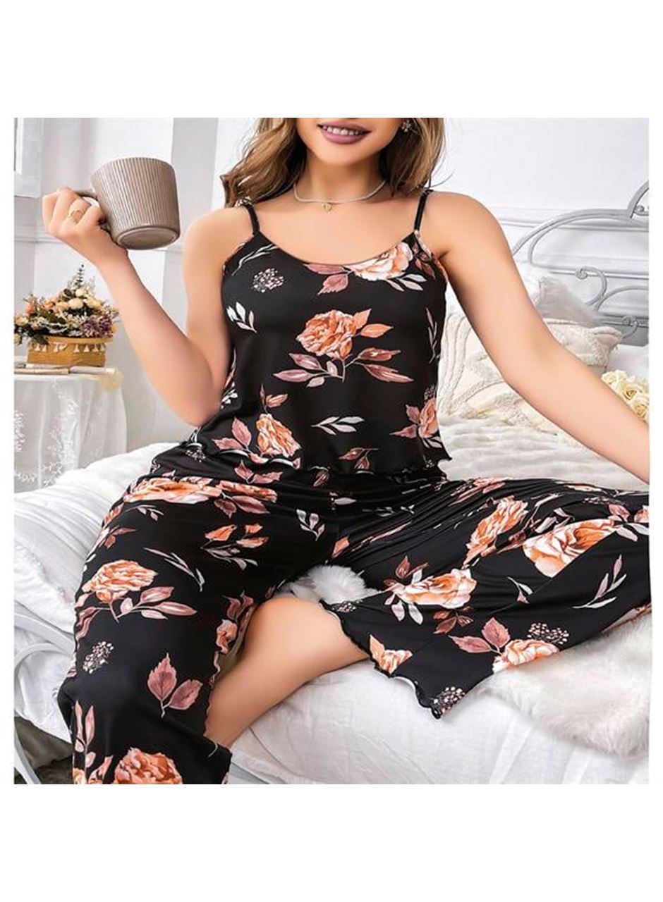 Büyük Beden Siyah Üstüne Çiçek Desenli İnce Askılı 2'li Pijama Takımı