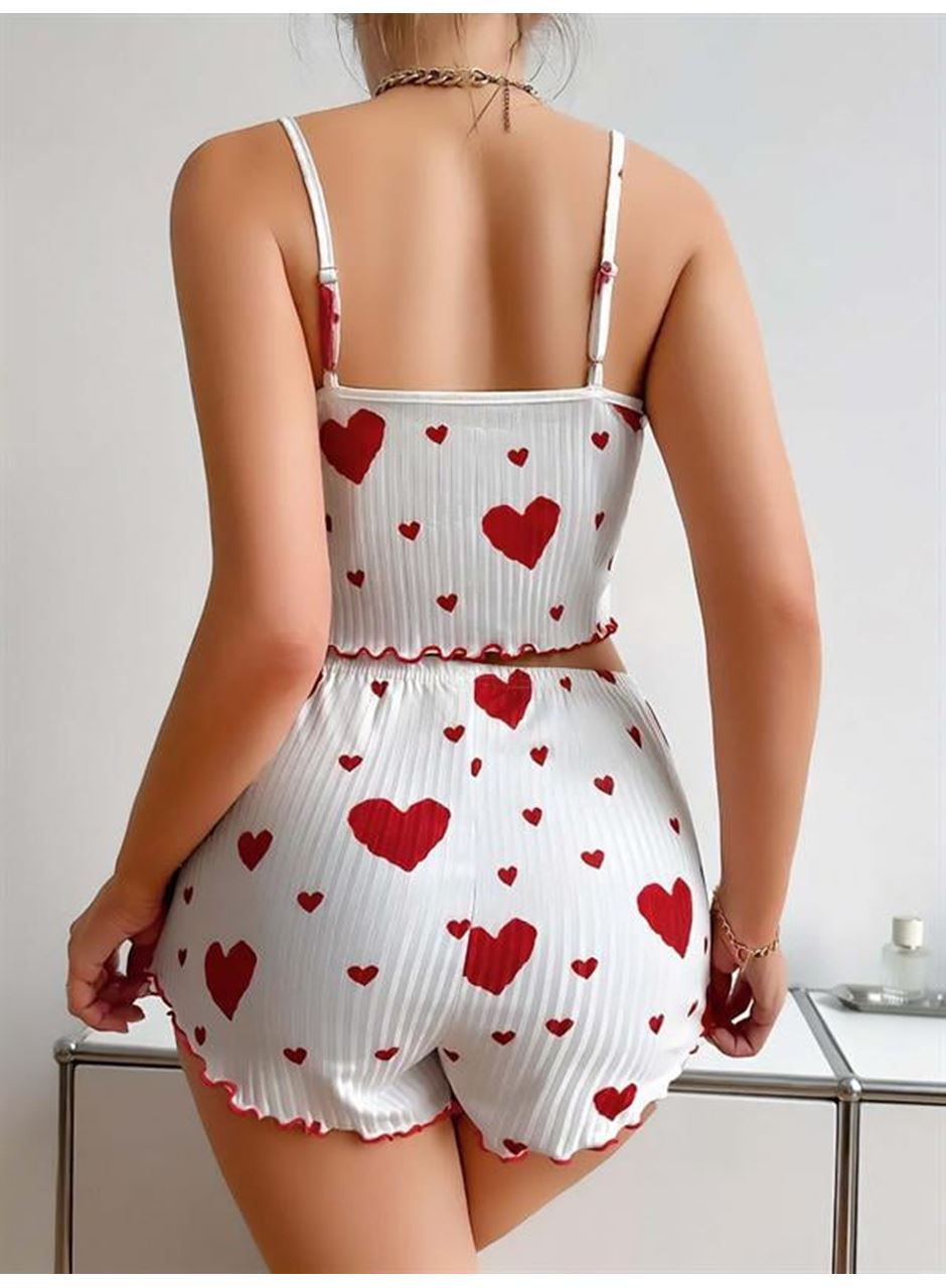 Pamuklu Beyaz Üstüne Kırmızı Kalp Desenli Askılı Şortlu Pijama Takımı