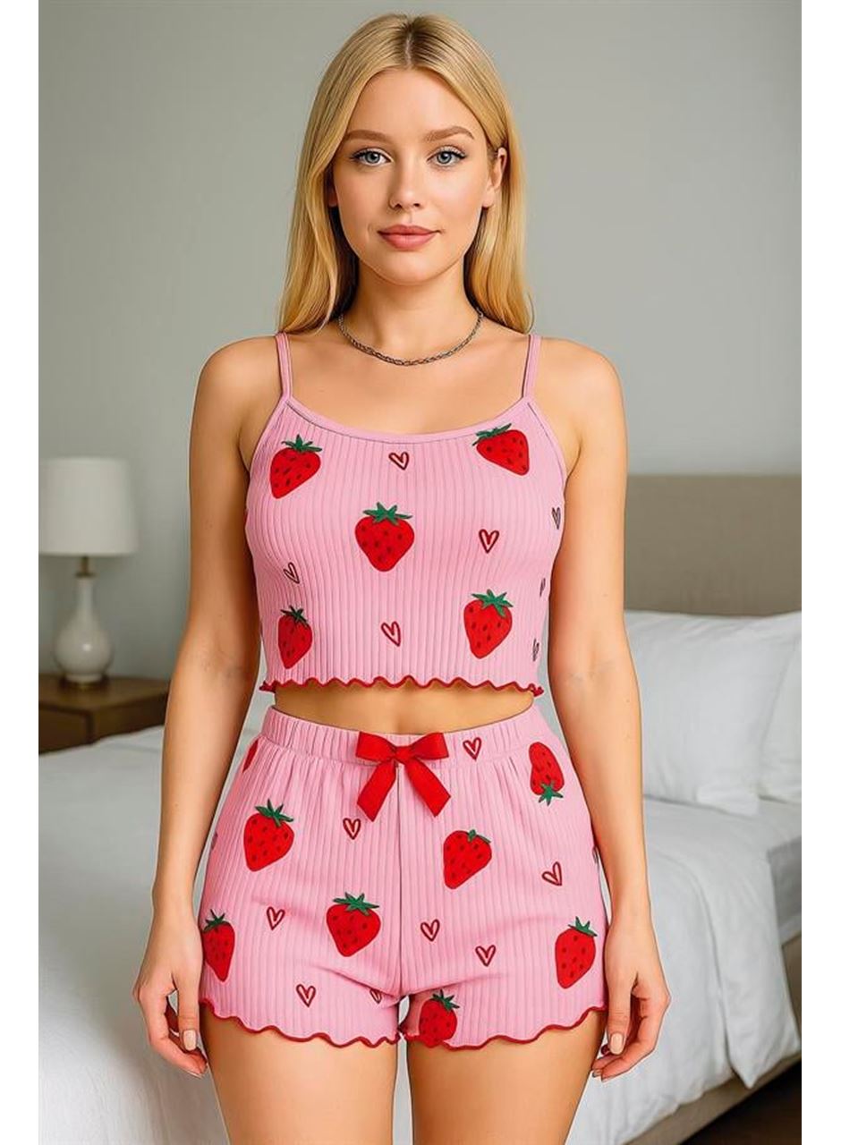 Pamuklu Pembe Üstüne Çilek Desen Fitilli Askılı Şortlu Pijama Takımı