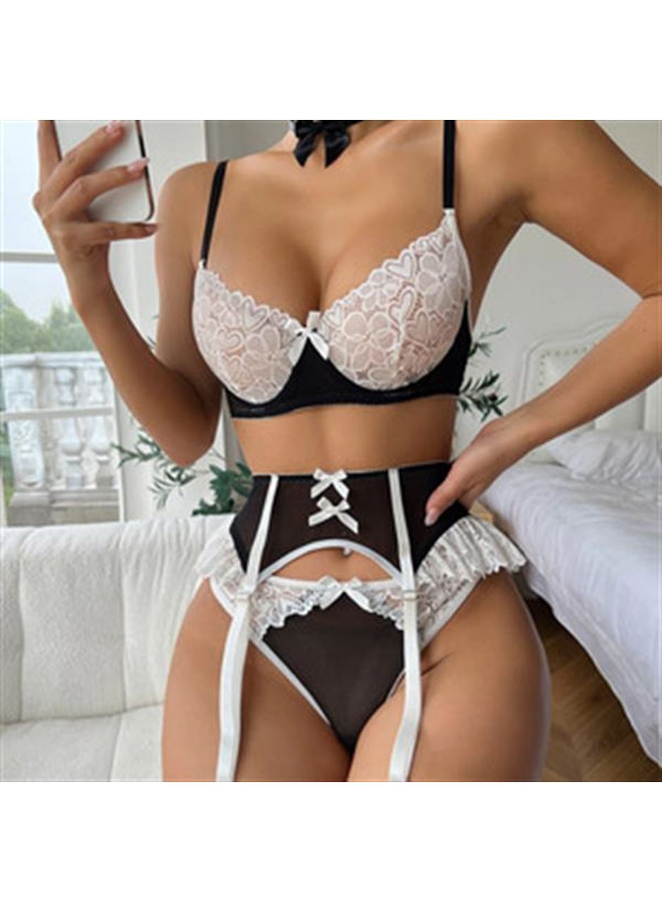 Özel Tasarım Siyah-Beyaz Dantelli Fantezi Jartiyer Takımı