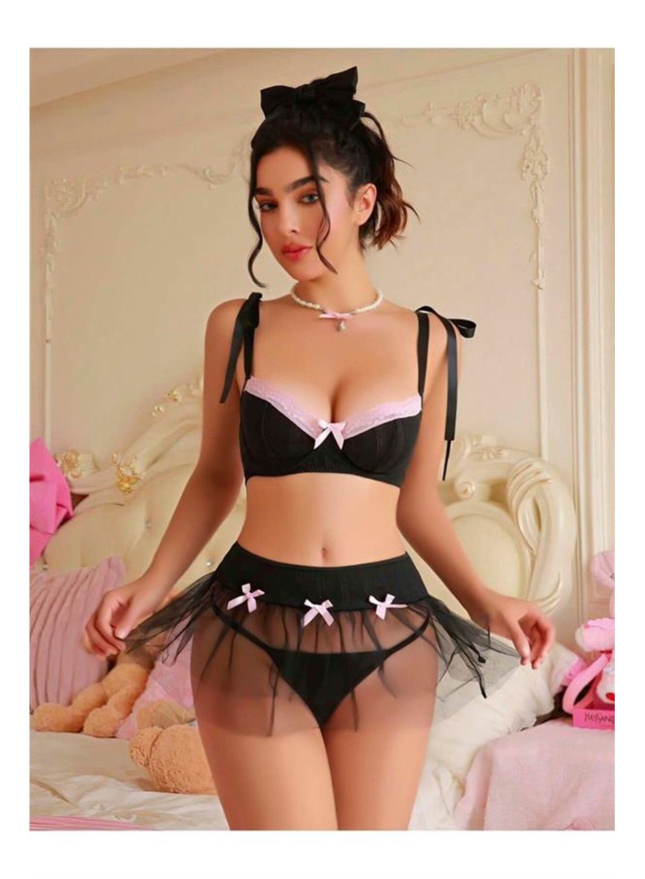 Transparan Siyah Kurdela Detaylı Fantezi Tül Etekli Sütyen Takımı