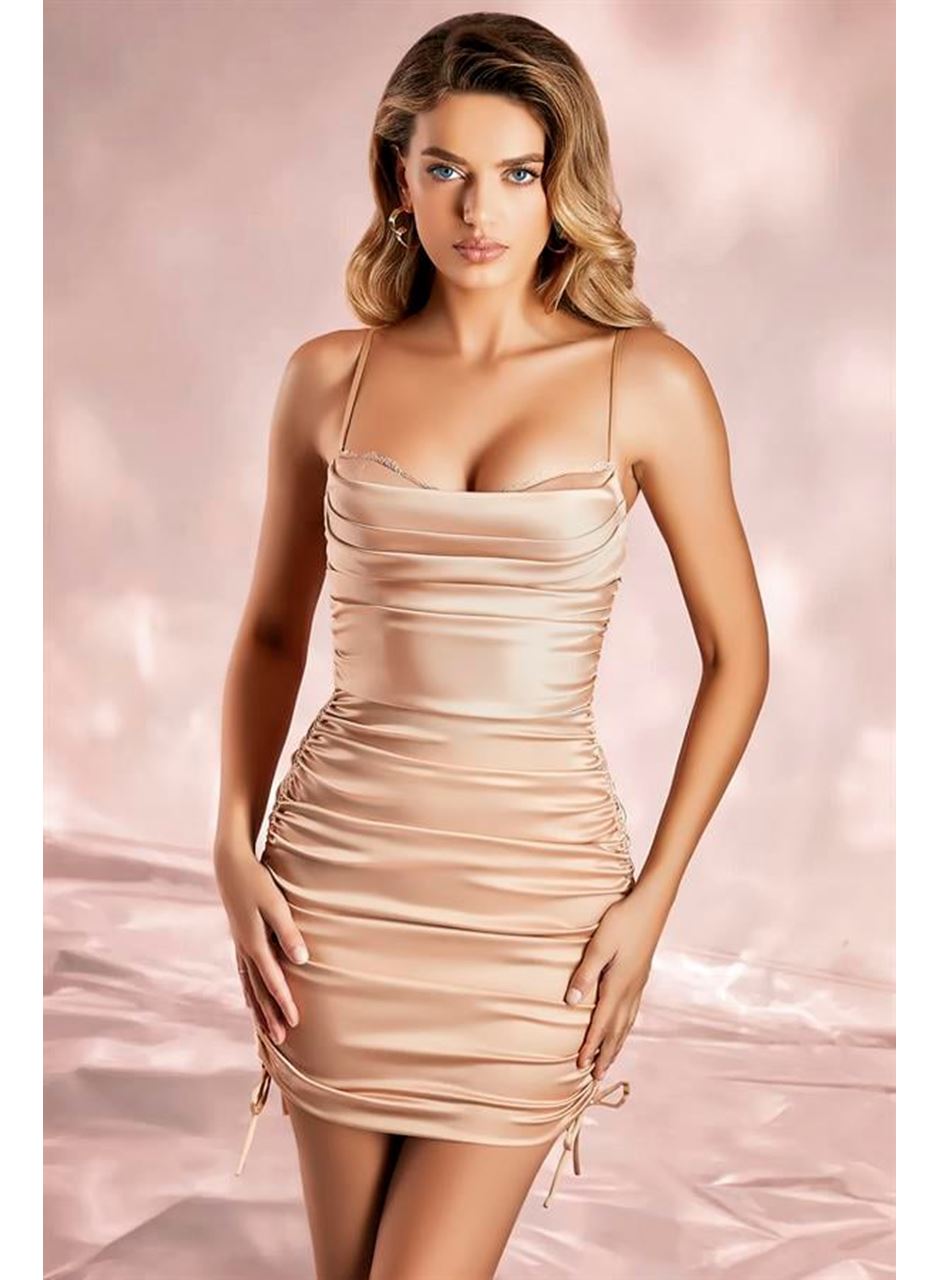 Özel Tasarım İnce Askılı Büzgülü Mini Saten Gecelik