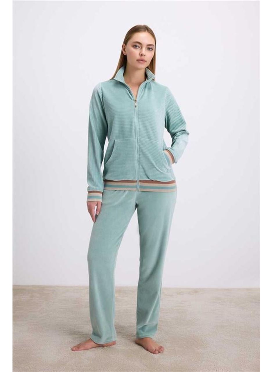 Kadife Dokulu Uzun Kollu Sweatshirt ve Pantolon Takımı