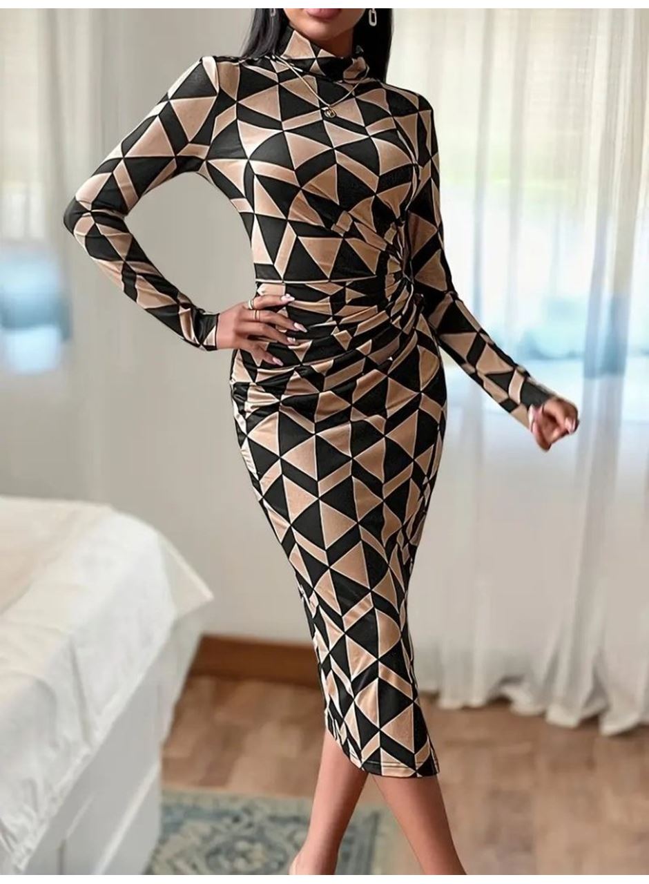 Kadın Uzun Kollu Balıkçı Yaka Yandan Büzgülü Yırtmaçlı Modal Midi Elbise