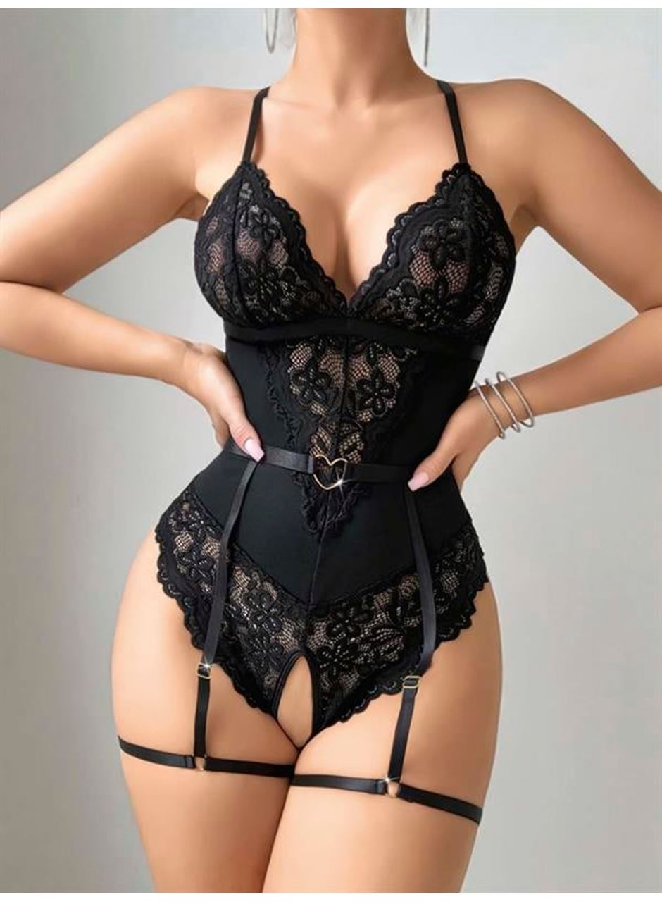 Siyah Özel Bölgesi Açık Dantel İşlemeli Jartiyer Görünümlü Fantezi Body