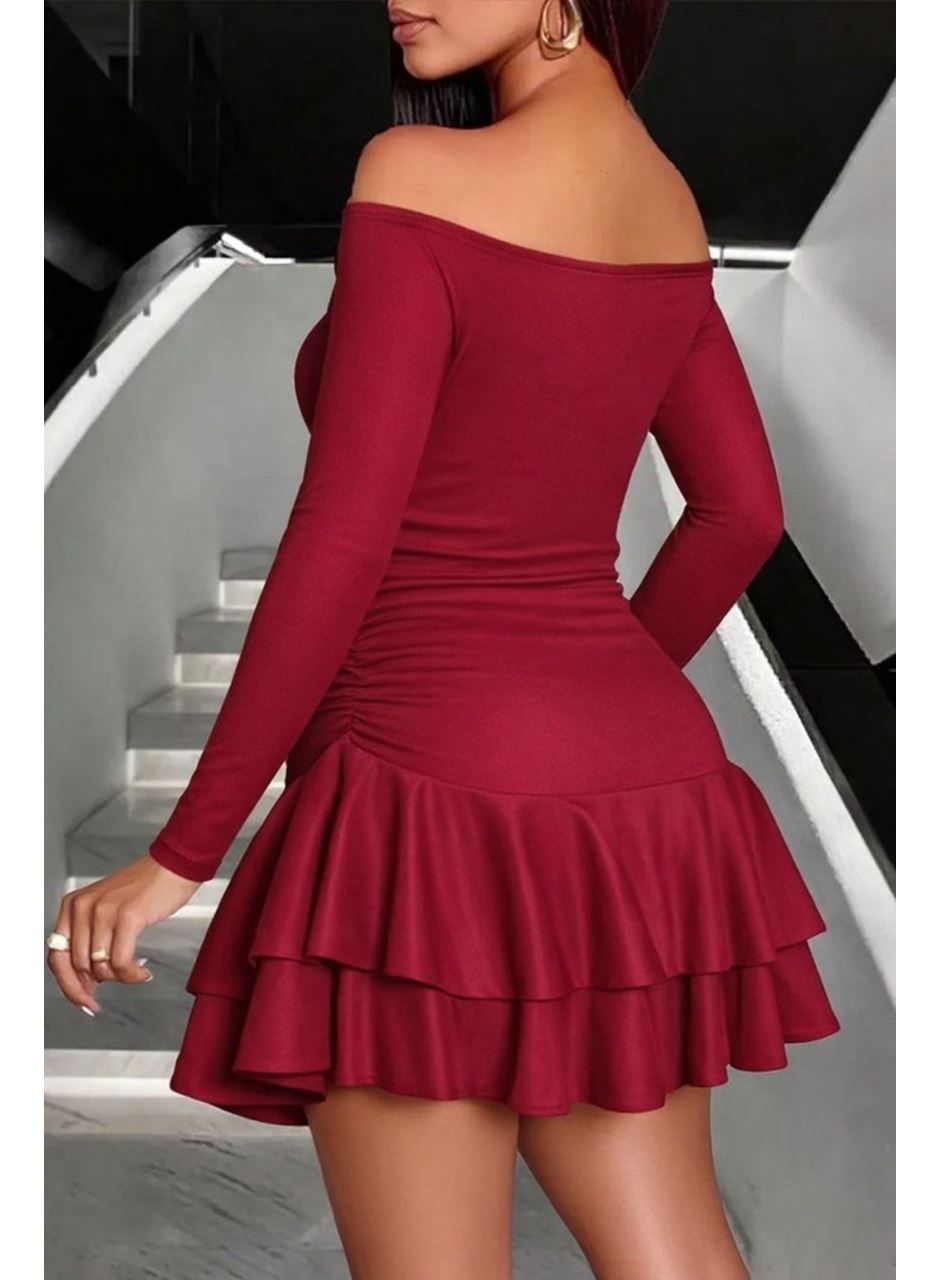 Kadın Omuzlardan Açık Belden Saran Büzgülü Etek Ucu Volanlı Dalgıç Mini Elbise