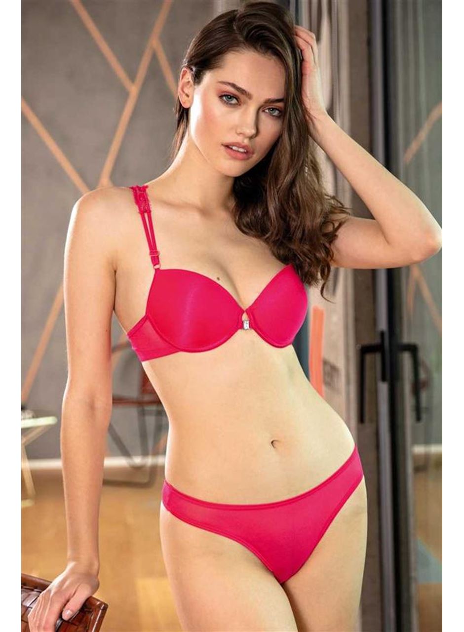 Balenli Destekli Dolgulu Sırt Detaylı Dantelli Sütyen ve String Takım