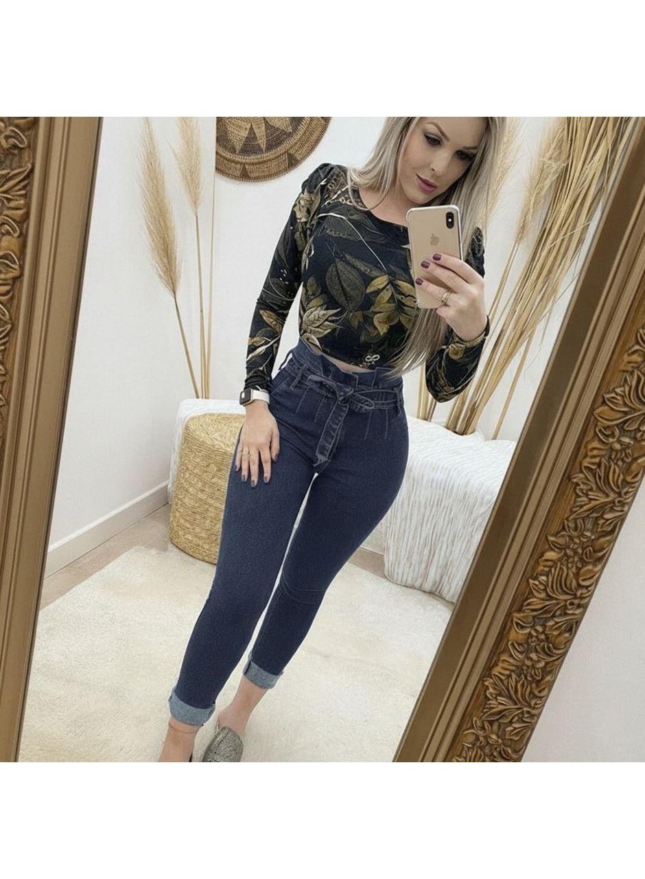Kadın Yüksek Bel Düğmeli Yırtık Kot Pantolon