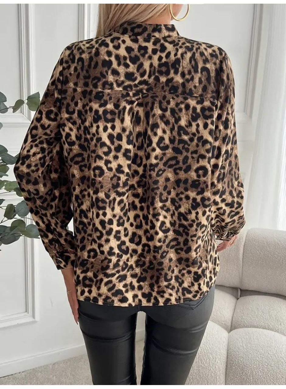 Kadın Uzun Kollu V Yakalı Modal Leopar Desenli Bluz