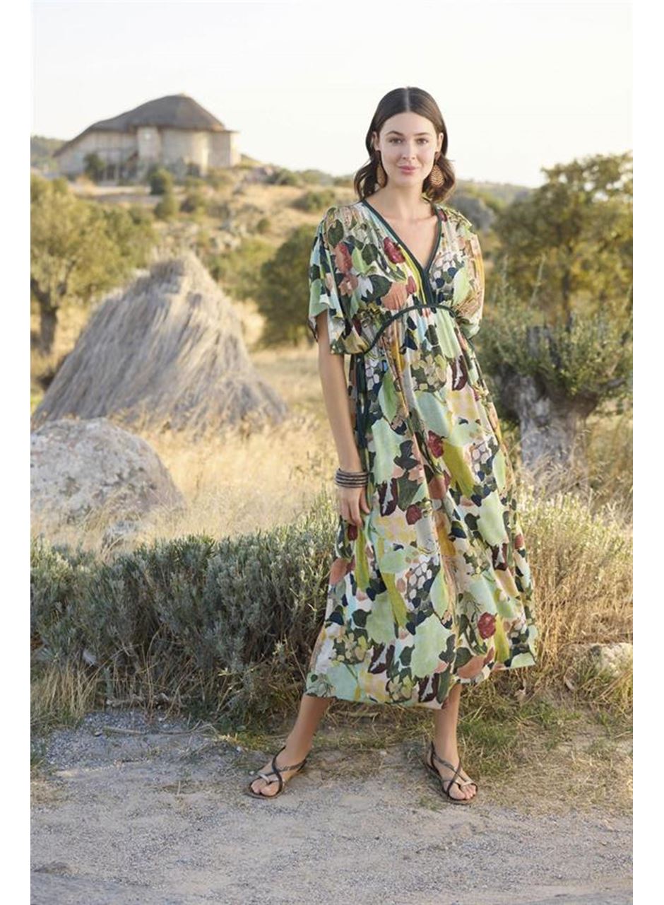 %100 Viskon Çiçek ve Yaprak Desenli Kısa Kollu Elbise