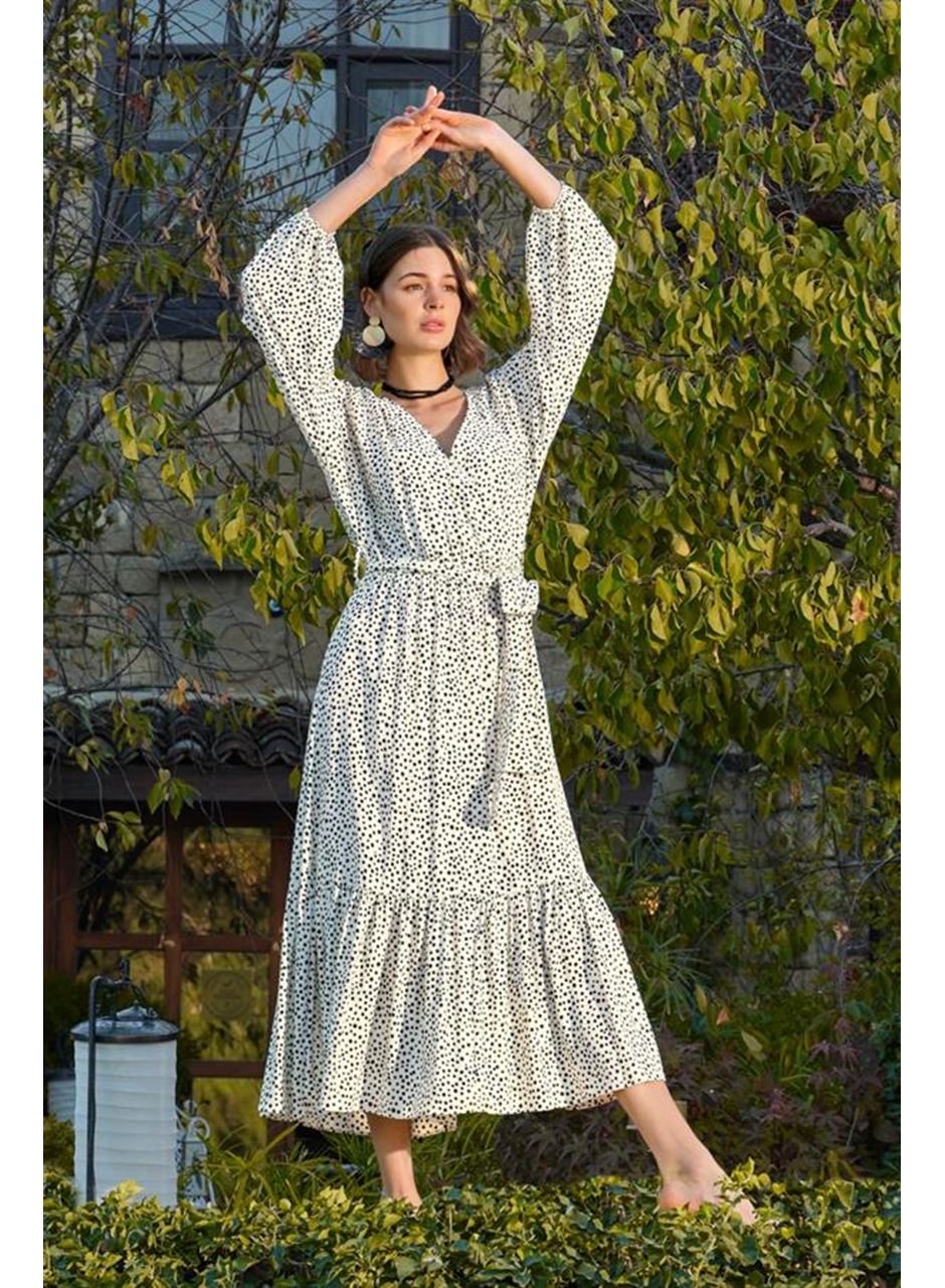 %100 Viskon Puantiye Desenli Kuşaklı Elbise