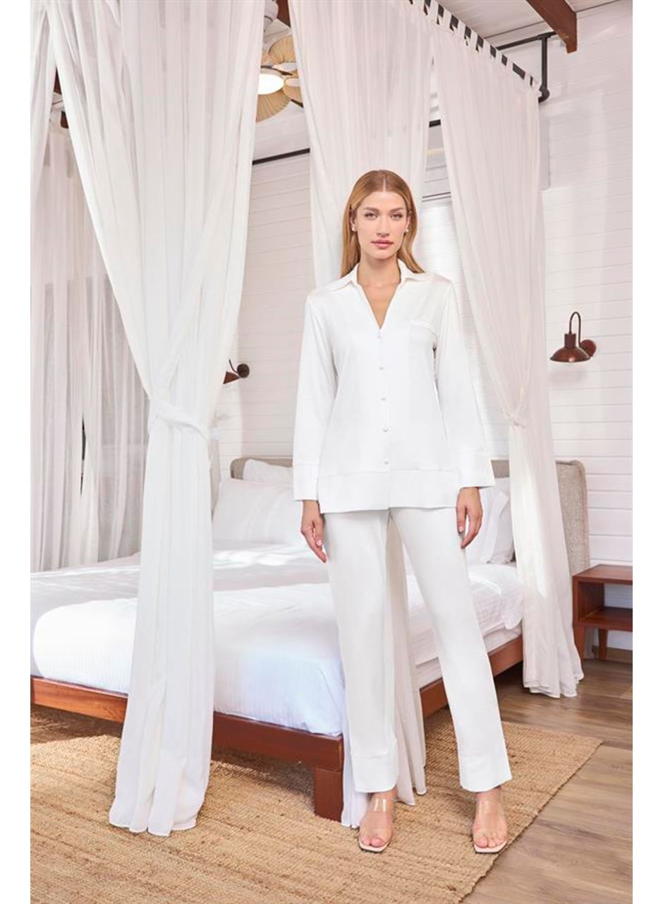 Uzun Kollu Önü Düğmeli Gömlek Yaka Pijama Takımı