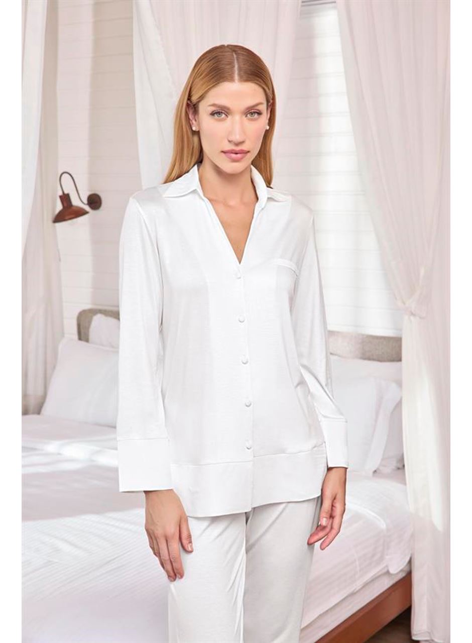 Uzun Kollu Önü Düğmeli Gömlek Yaka Pijama Takımı