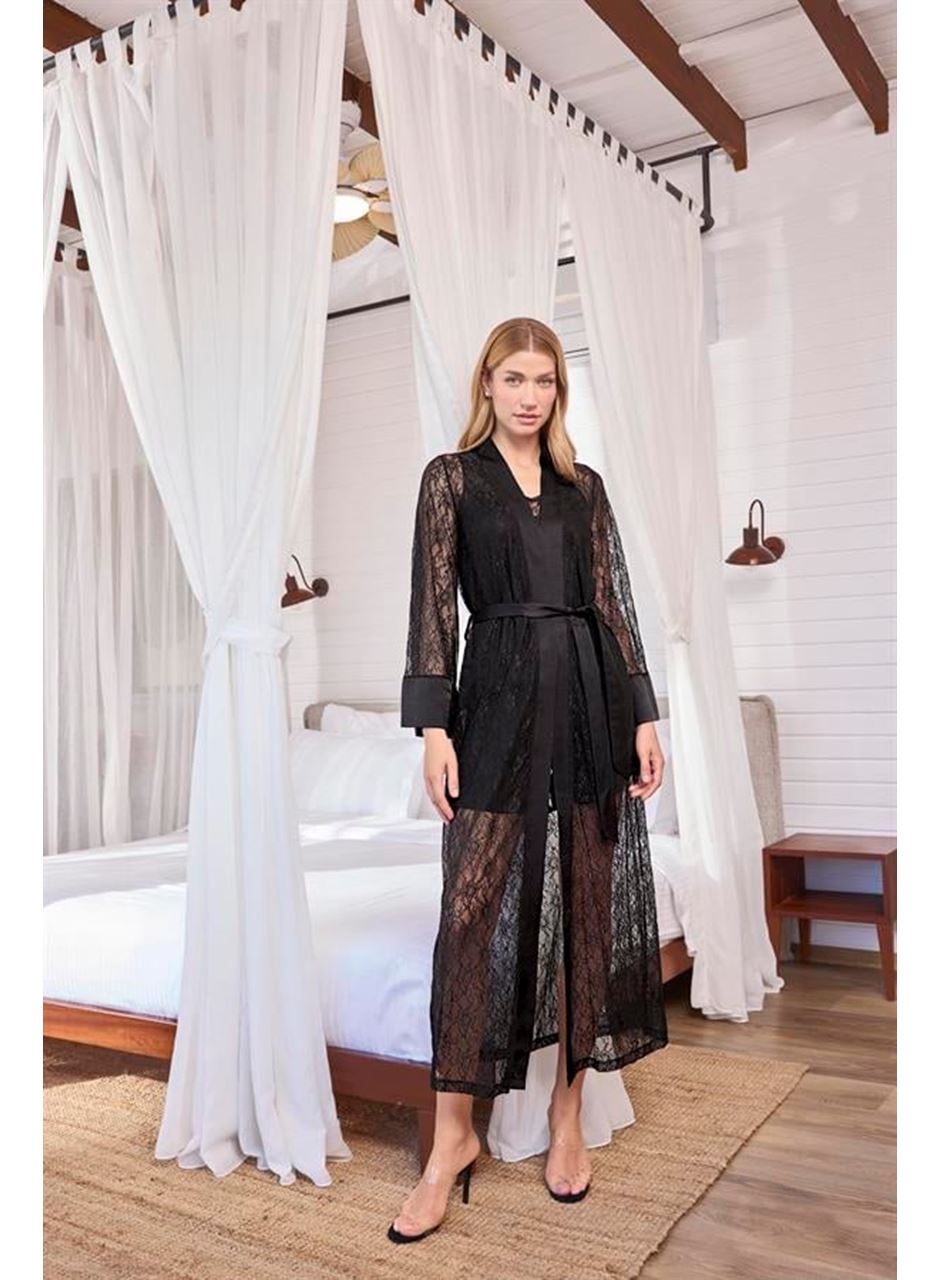 Uzun Kollu Dantelli ve Kuşaklı Sabahlık