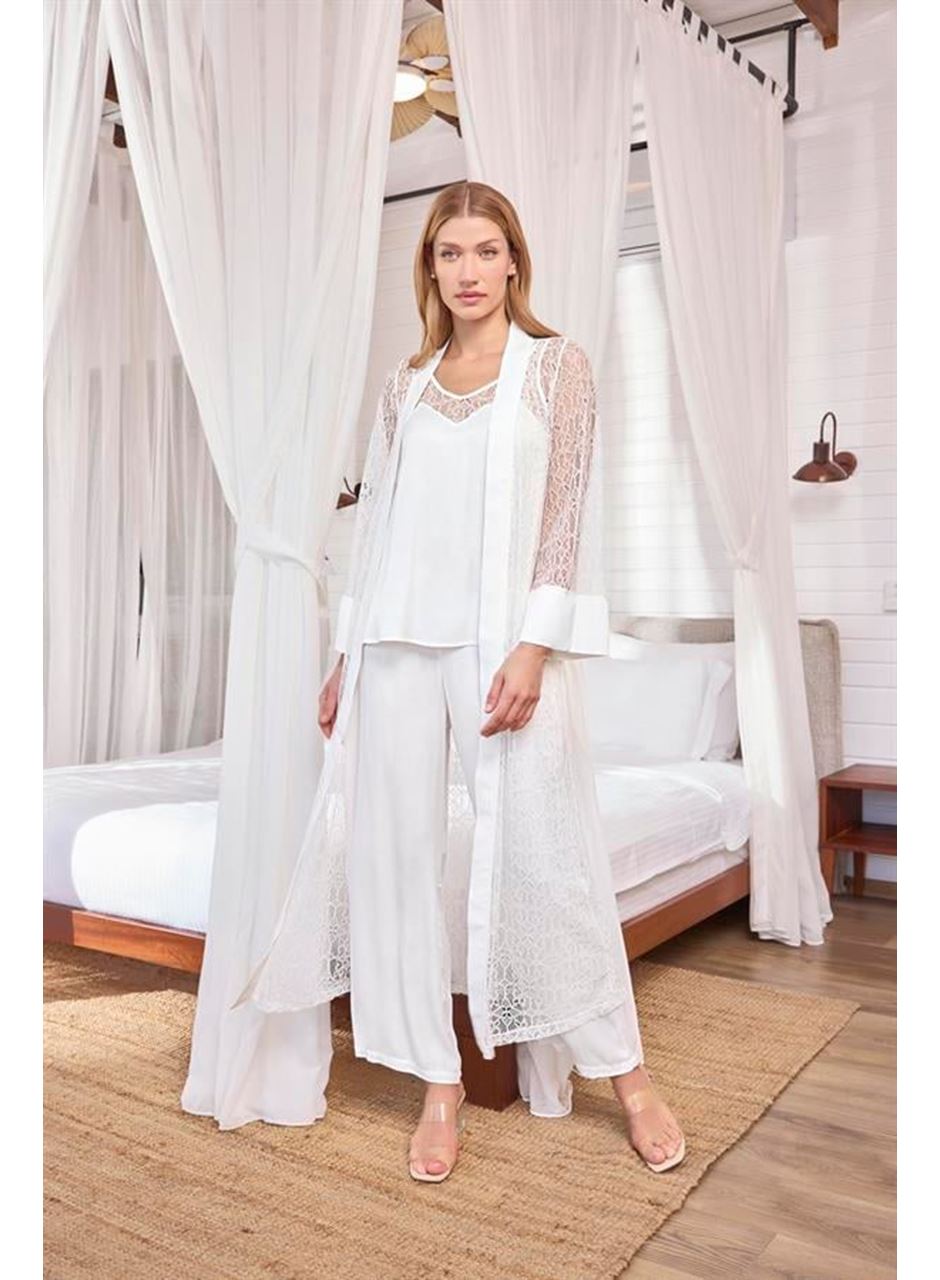 Uzun Kollu Dantelli ve Kuşaklı Sabahlık