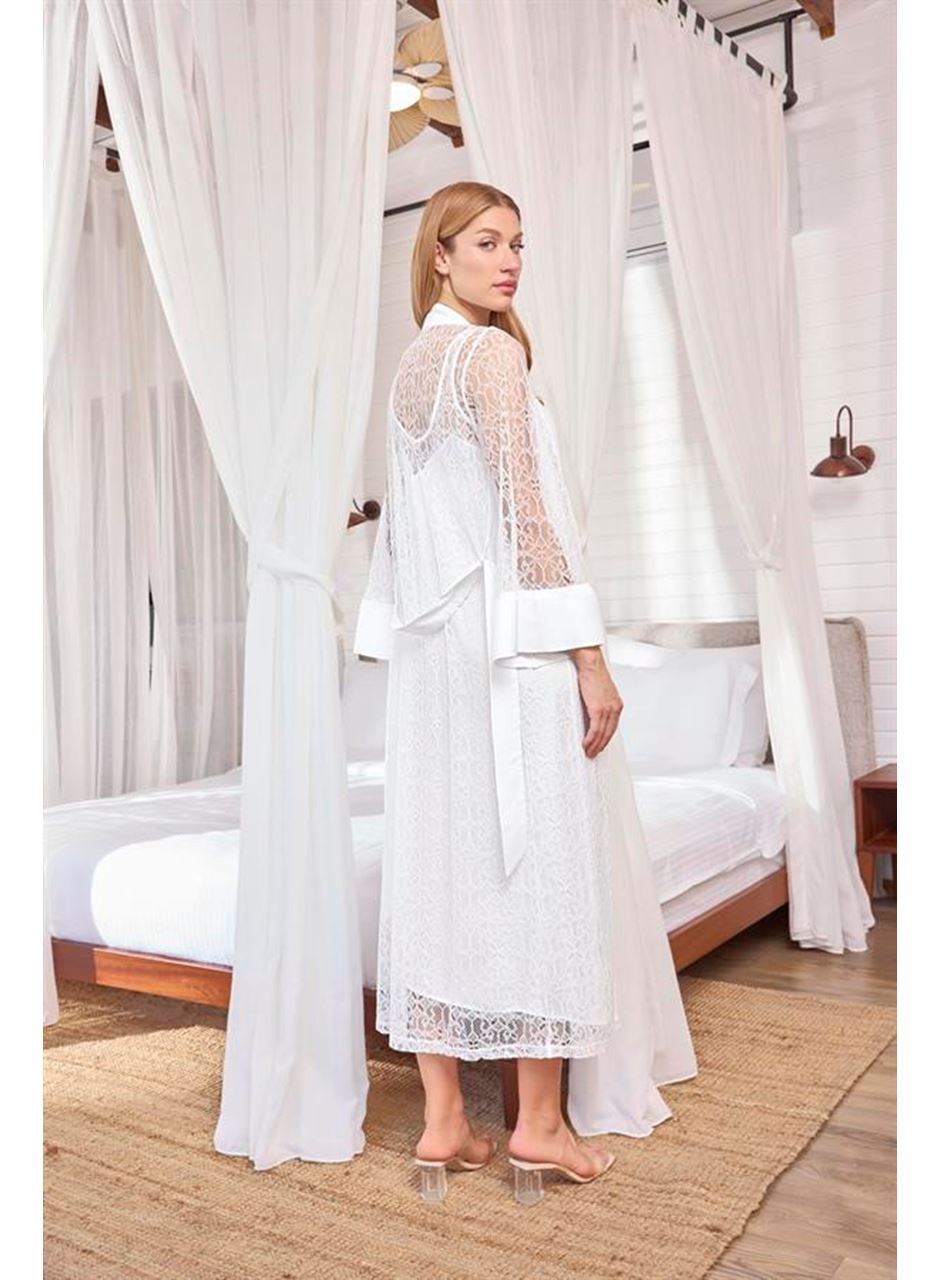 Dantelli ve Dekolteli Saten Sabahlık Takımı