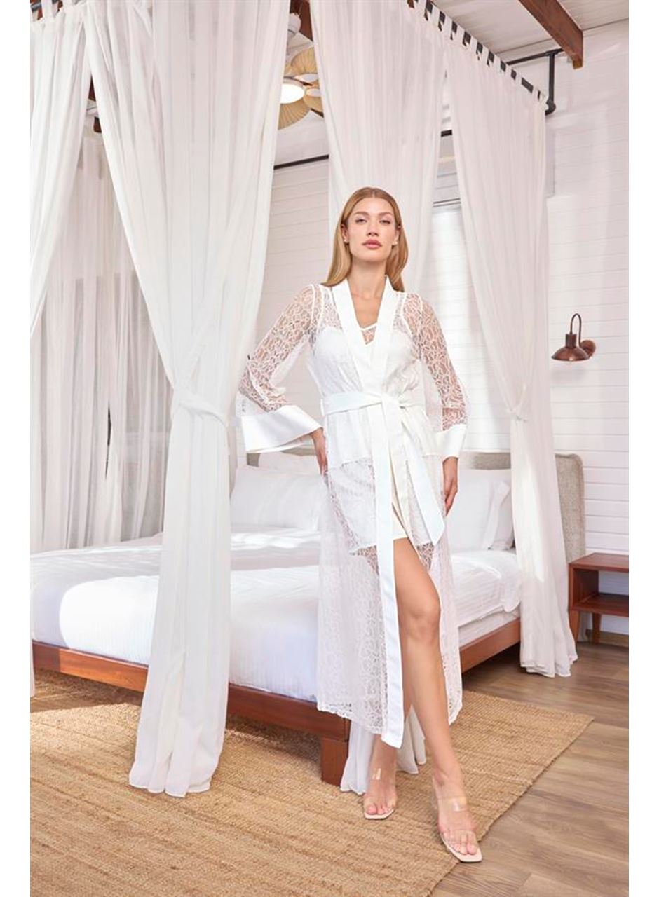 Uzun Kollu Dantelli ve Kuşaklı Sabahlık