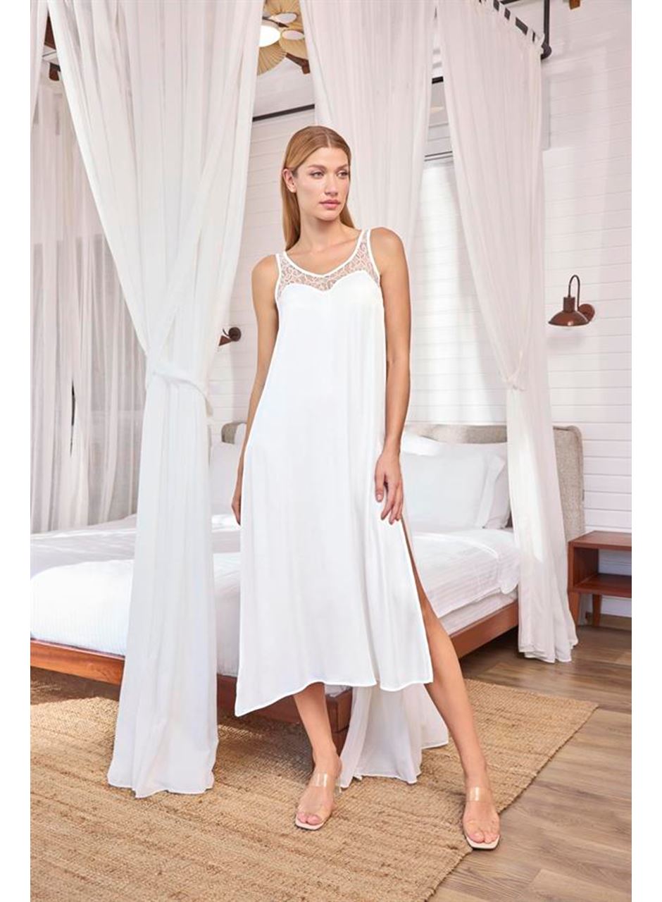 Dantelli ve Dekolteli Saten Sabahlık Takımı