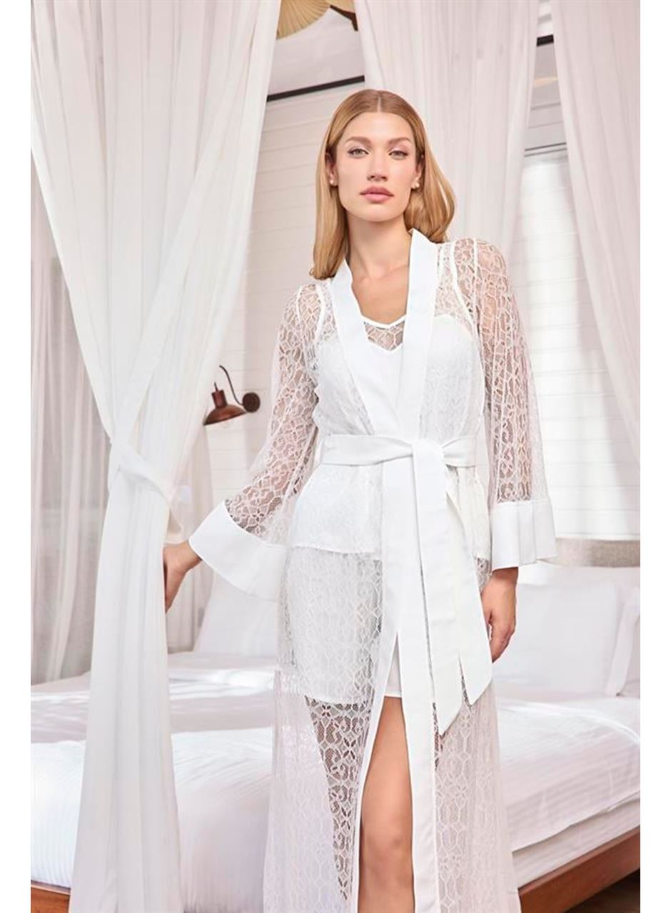 Uzun Kollu Dantelli ve Kuşaklı Sabahlık