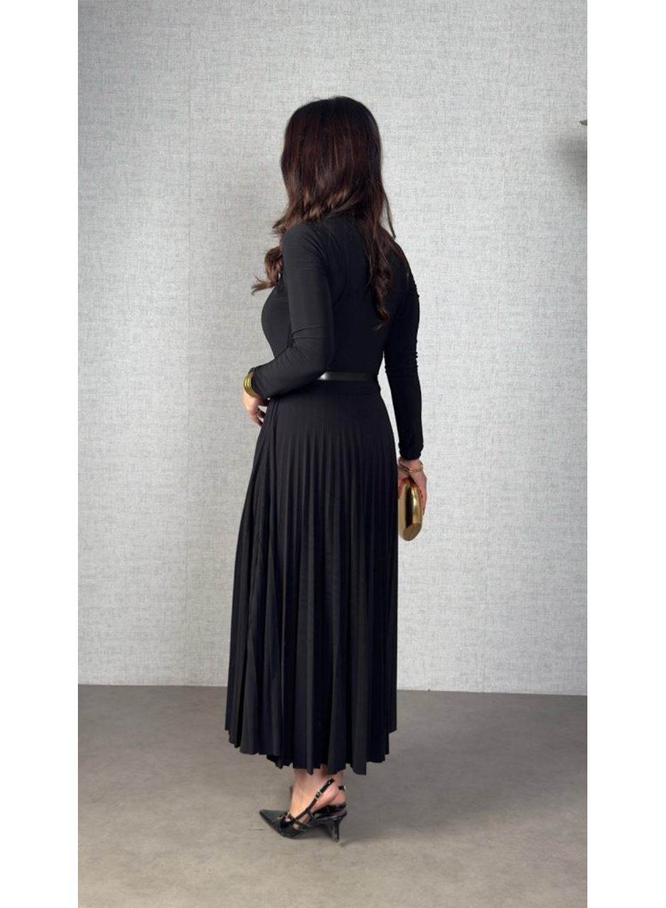 Kadın Uzun Kollu Balıkçı Yaka Kemersiz Pileli Uzun Sandy Elbise