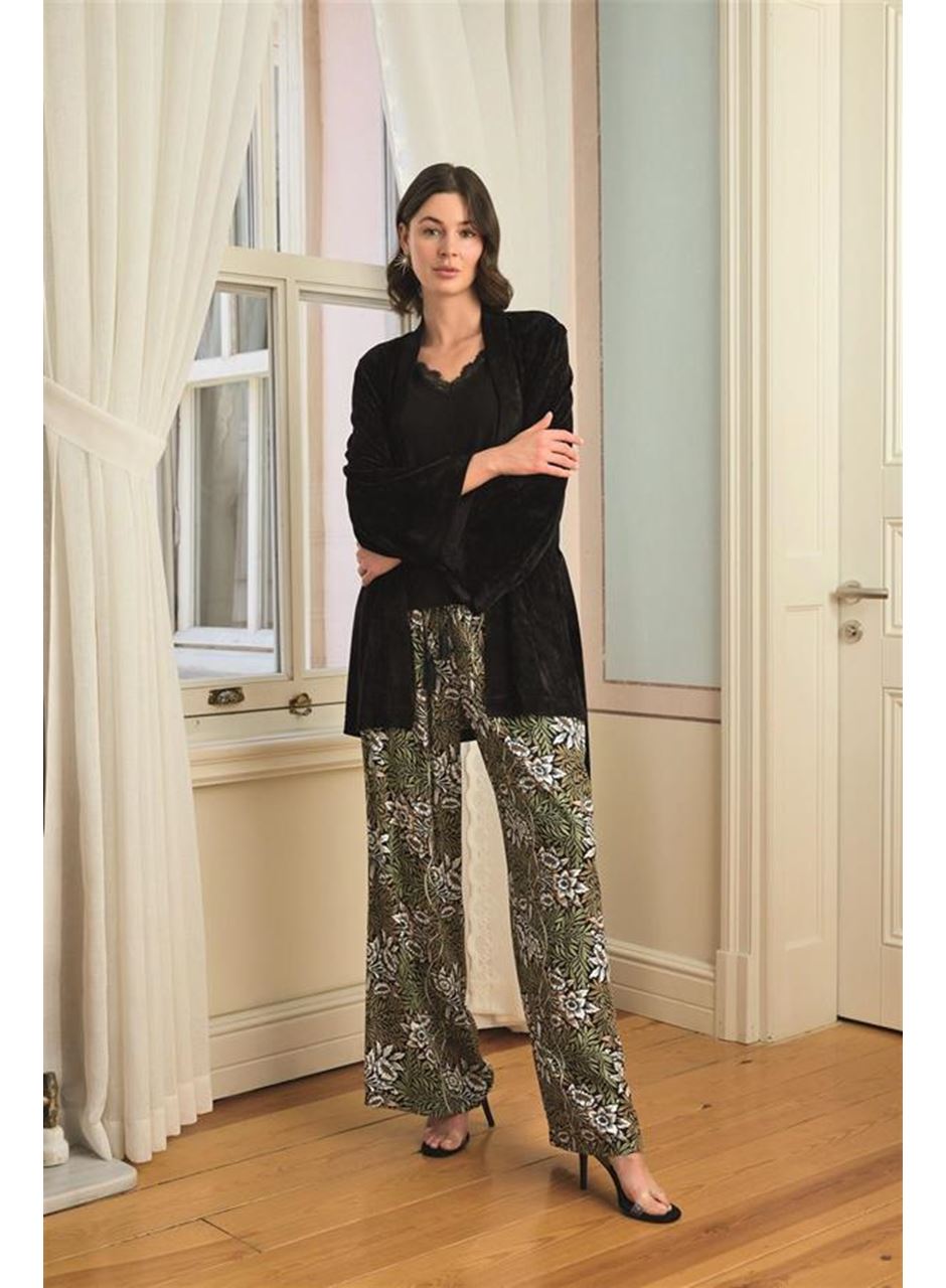 Çiçek Yaprak ve Etnik Desenli Dantelli 3'lü Pijama Takımı