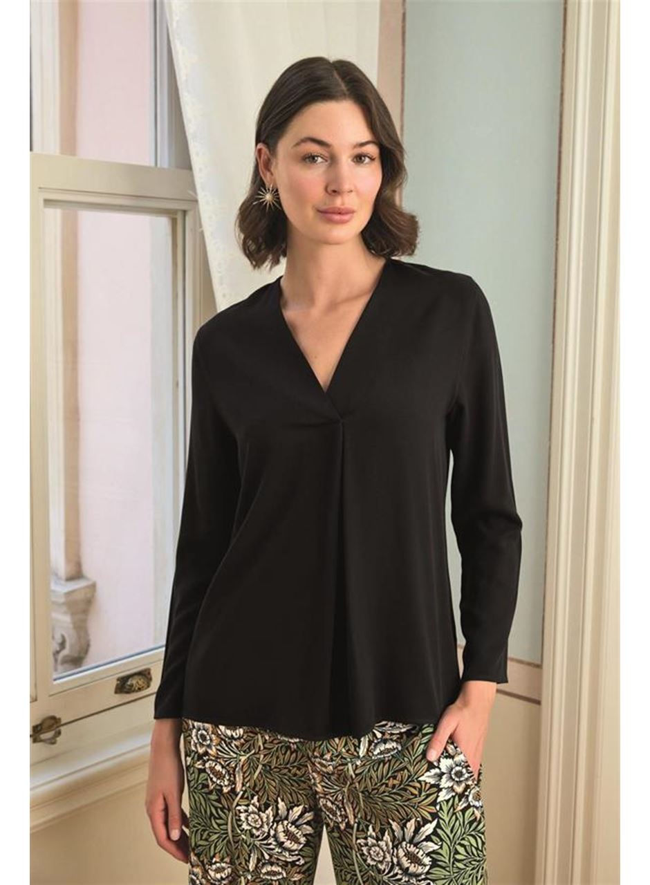 Çiçek Yaprak ve Etnik Desenli Uzun Kollu Pijama Takımı