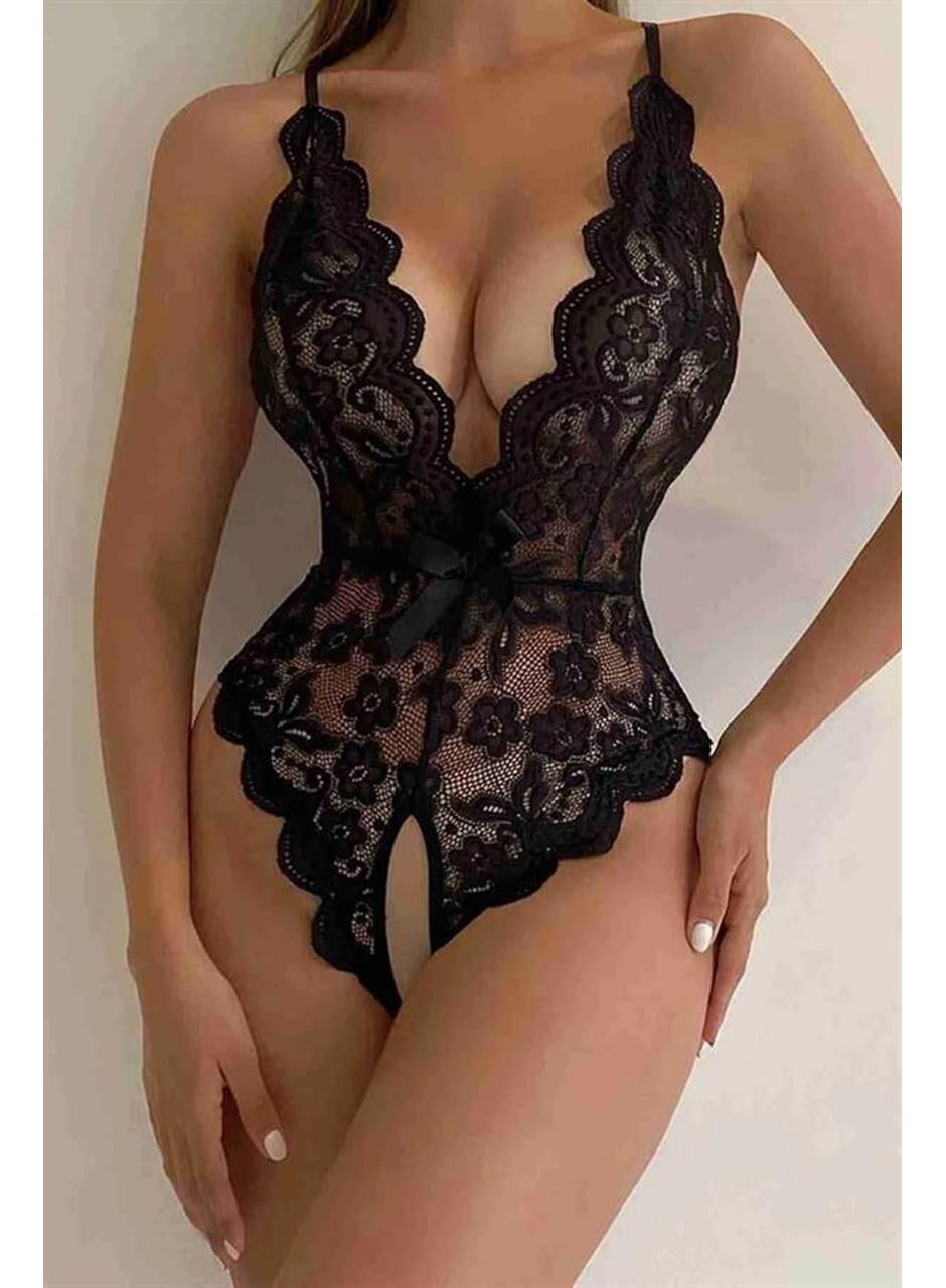 Siyah Özel Bölgesi Açık Fiyonklu Dantel Fantezi Body
