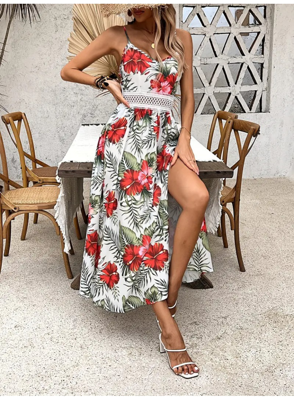 Kadın Ip Askılı V Yakalı Bel Güpür çiçek Desenli Yandan Yırtmaçlı Maksi Süprem Elbise