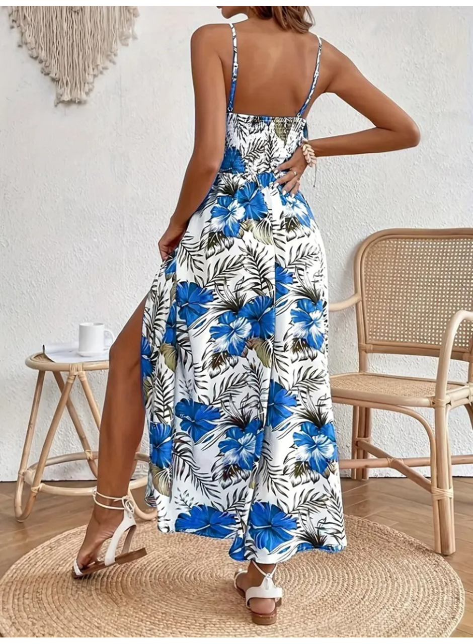 Kadın Ip Askılı V Yakalı Bel Güpür çiçek Desenli Yandan Yırtmaçlı Maksi Süprem Elbise