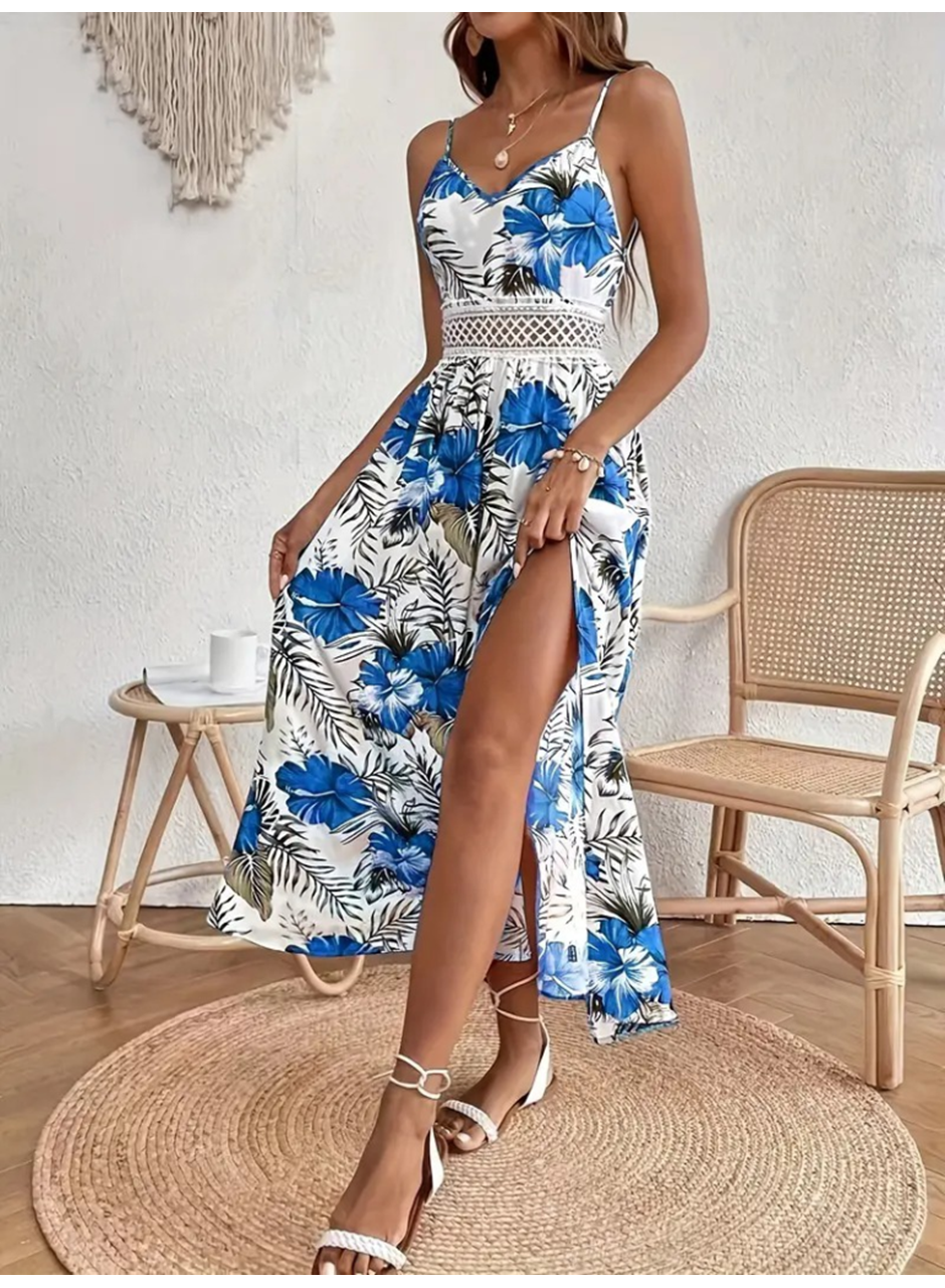 Kadın Ip Askılı V Yakalı Bel Güpür çiçek Desenli Yandan Yırtmaçlı Maksi Süprem Elbise