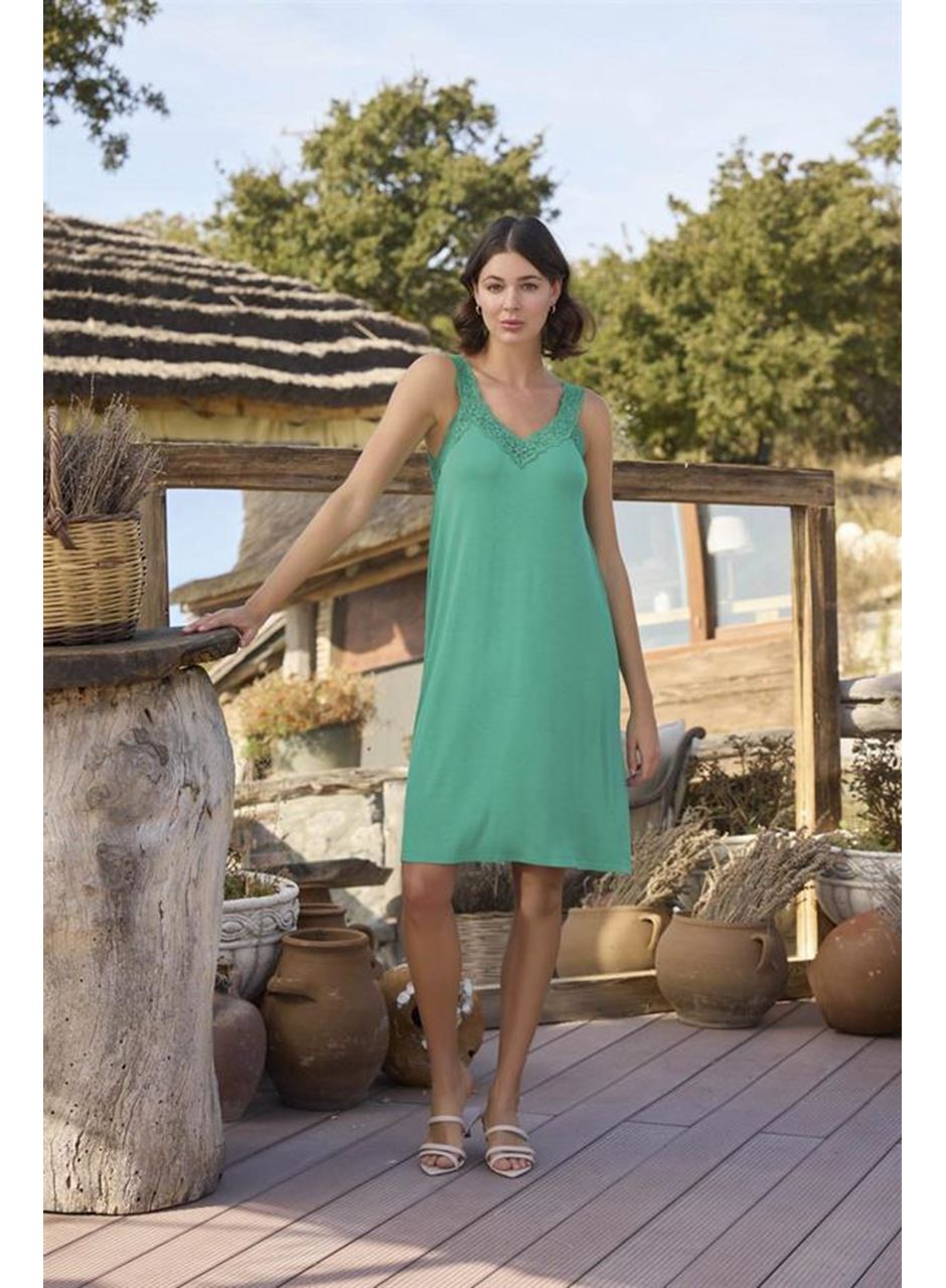 Etnik Deseni ve Dantelli Sabahlık Takımı