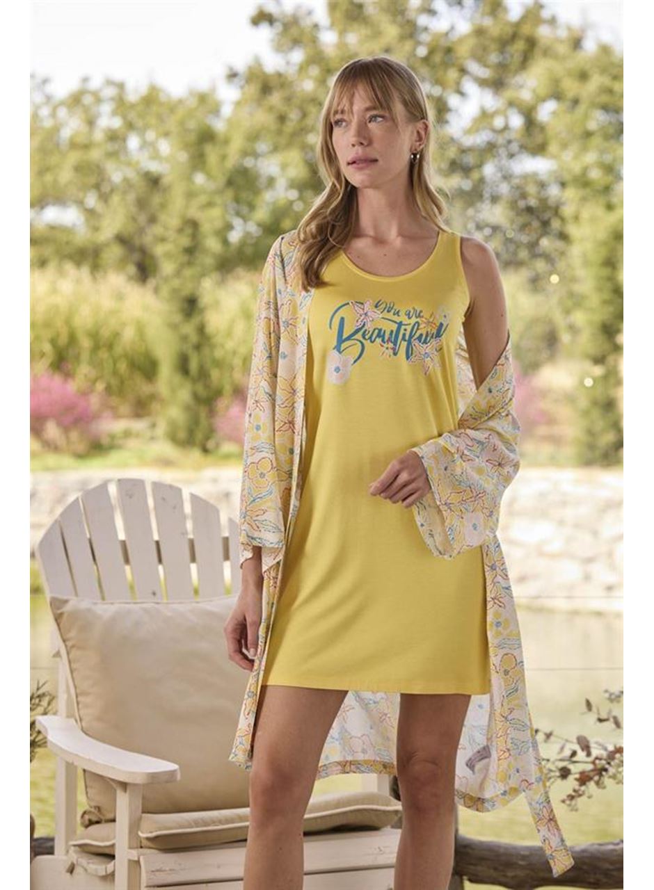 Çiçek ve Yaprak Desenli ve Baskılı "You Are Beautiful" Sabahlık Takımı