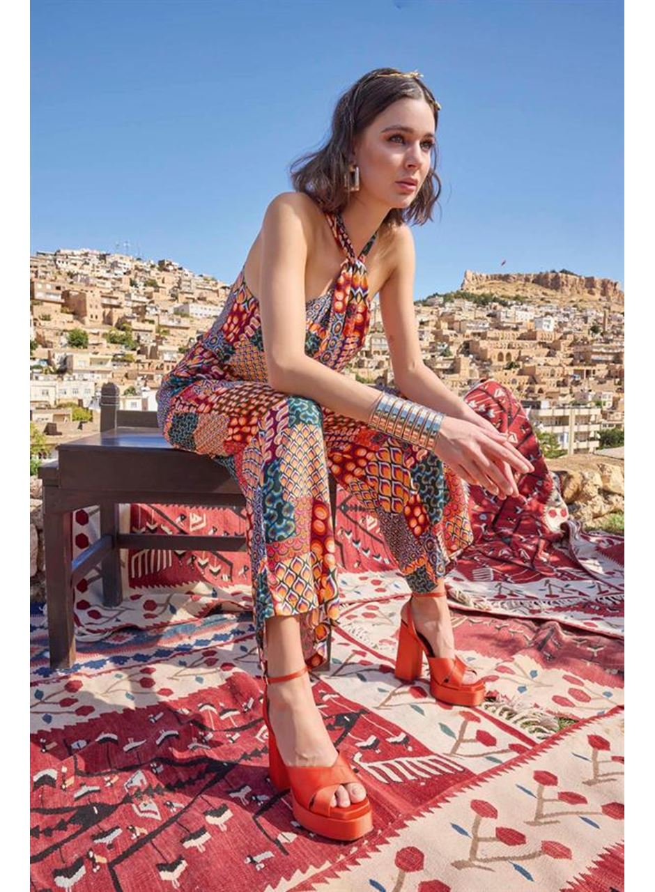 Etnik Desenli Saten Tulum