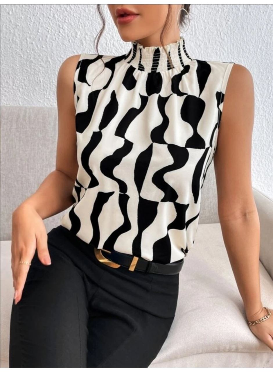 Kadın Kolsuz Balıkçı Yaka Desenli Süprem Bluz