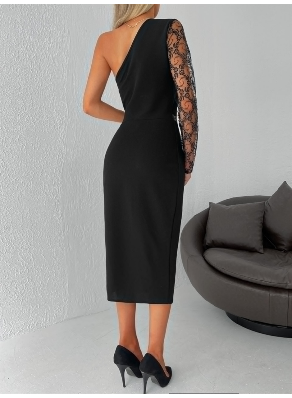Kadın Siyah Tek Kol Dantel Detay Omuz Dekolte Krep Elbise
