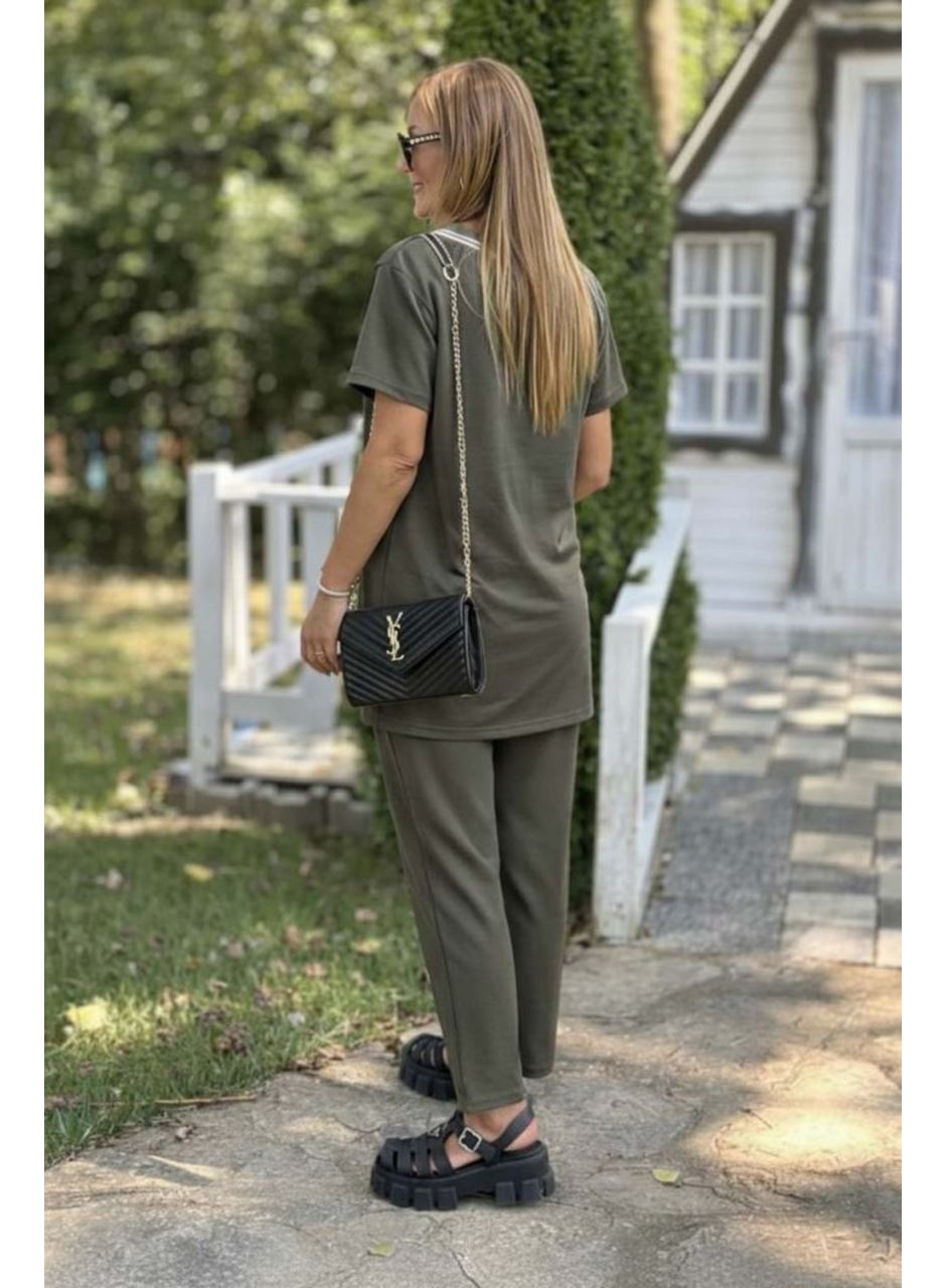 Kadın Kısa Kollu V Yakalı Iki Iplik Bluz Ve Pantolon Ikili Takım