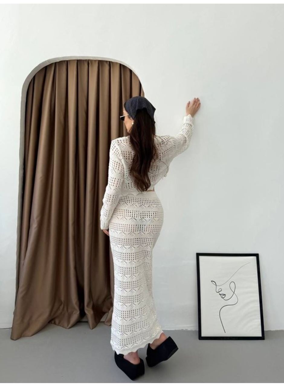 Kadın Uzun Kollu Kuş Gözü Transparan Detay Triko Bluz Ve Maxi Boy Etek Ikili Takım