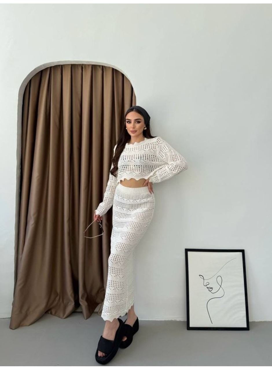 Kadın Uzun Kollu Kuş Gözü Transparan Detay Triko Bluz Ve Maxi Boy Etek Ikili Takım