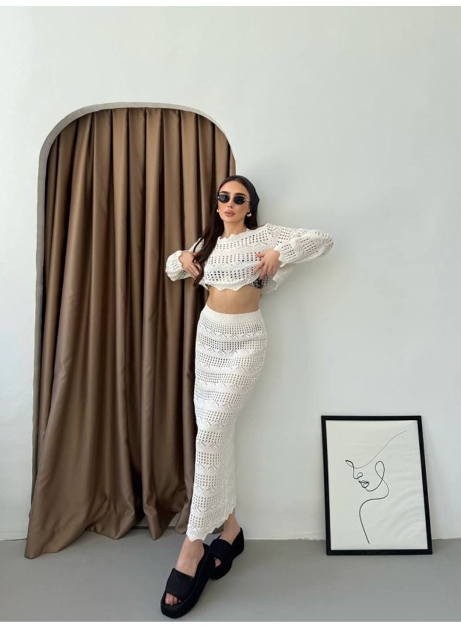Kadın Uzun Kollu Kuş Gözü Transparan Detay Triko Bluz Ve Maxi Boy Etek Ikili Takım
