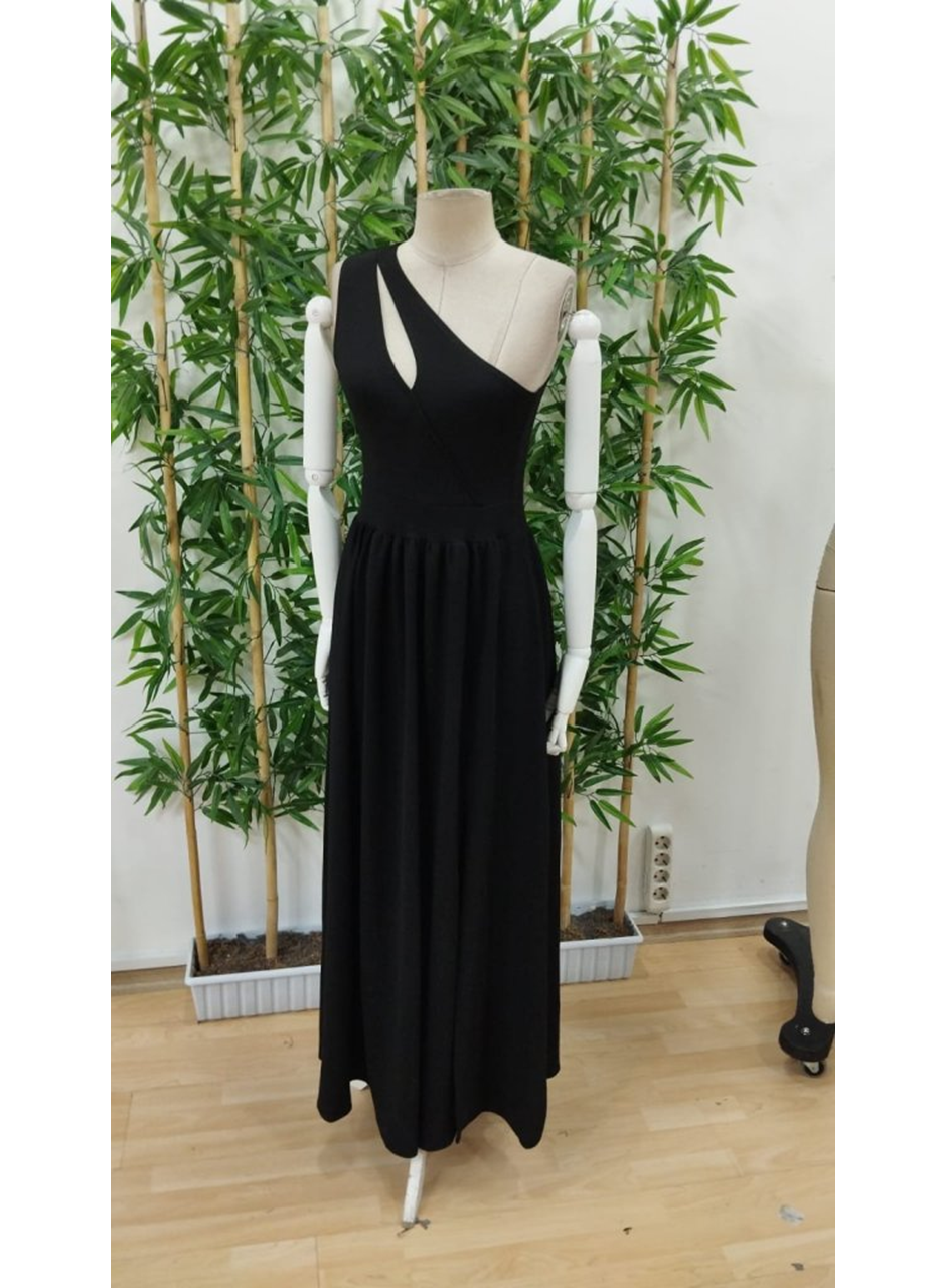 Kadın Omuzlardan Açık Asimetrik Yaka Detaylı Yırtmaçlı Maksi Boy Janjan Krep Elbise