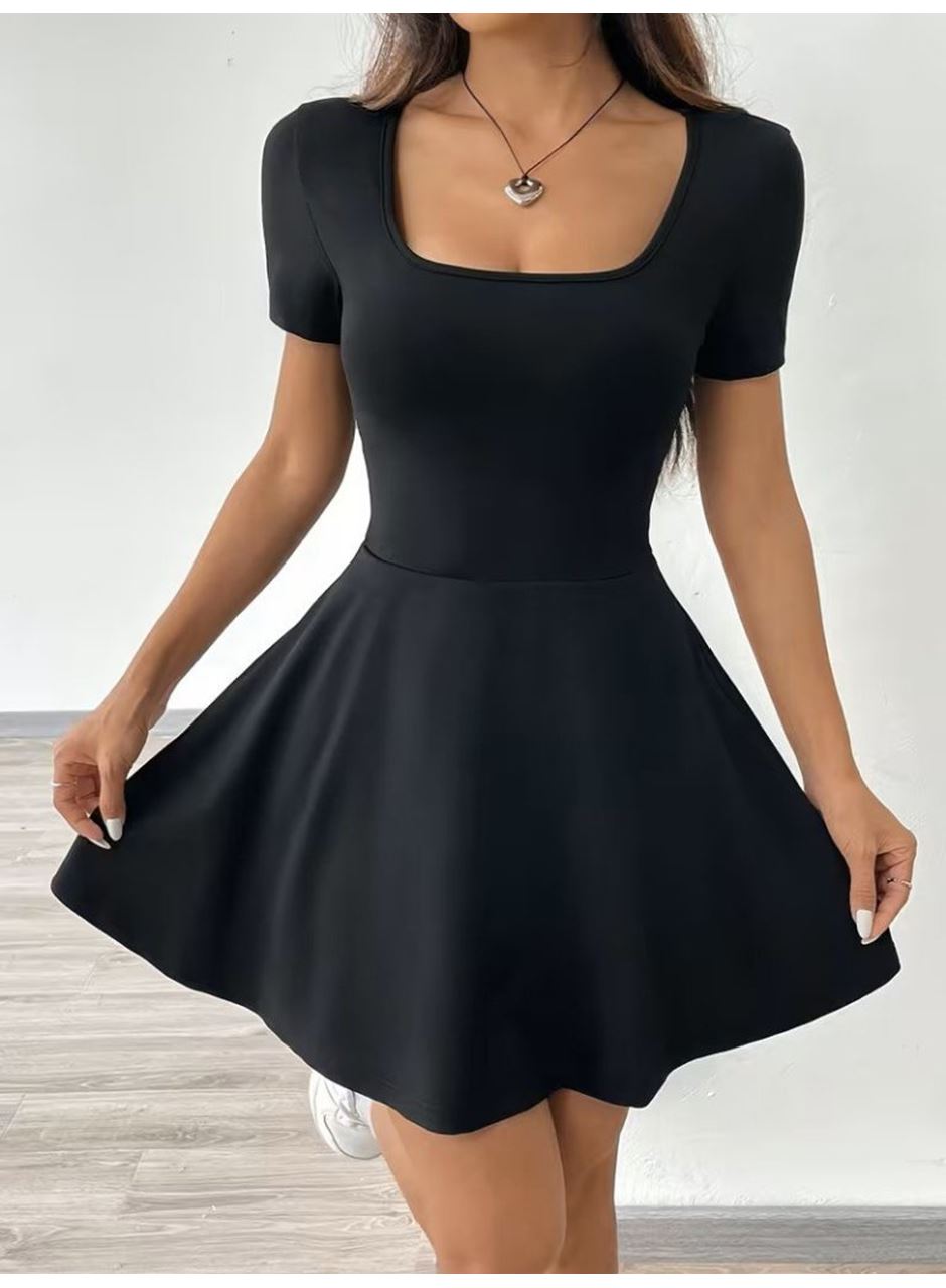 Kadın Kısa Kollu Kare Yakalı Cep Detaylı Dalgıç Elbise Tulum