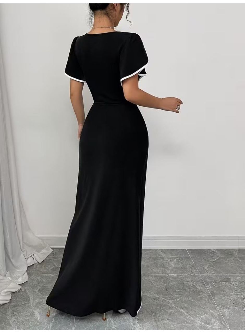 Kadın Kısa Kollu Kare Yakalı önden çapraz Kesim Detaylı Krep Elbise